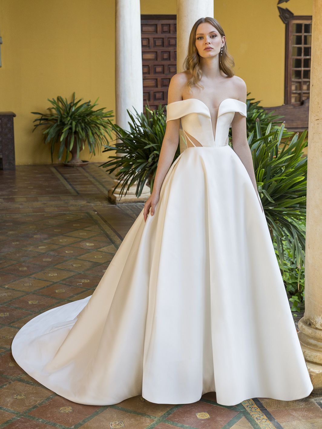 Pearson from Love by Enzoani Wedding Dress | Eternal Bridal